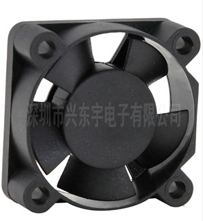 【電飯煲散熱風(fēng)扇】轉(zhuǎn)子平衡軸心在哪里？